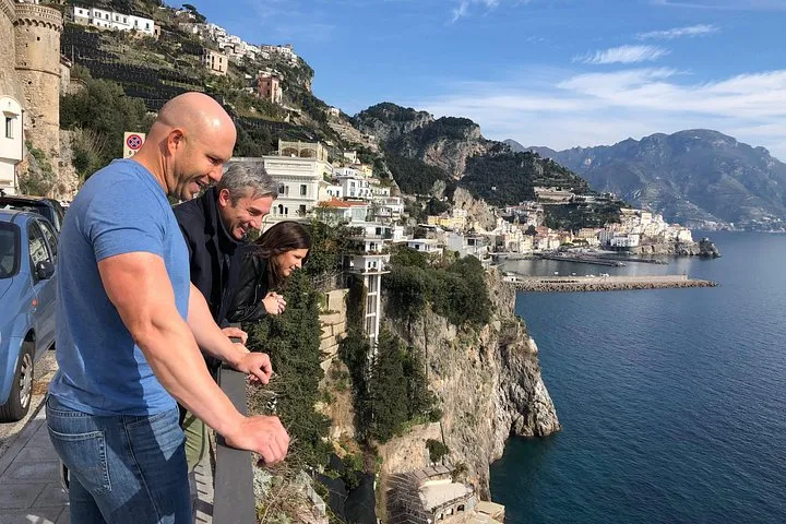 Giuseppe with guests along the spectacular Amalfi Coast