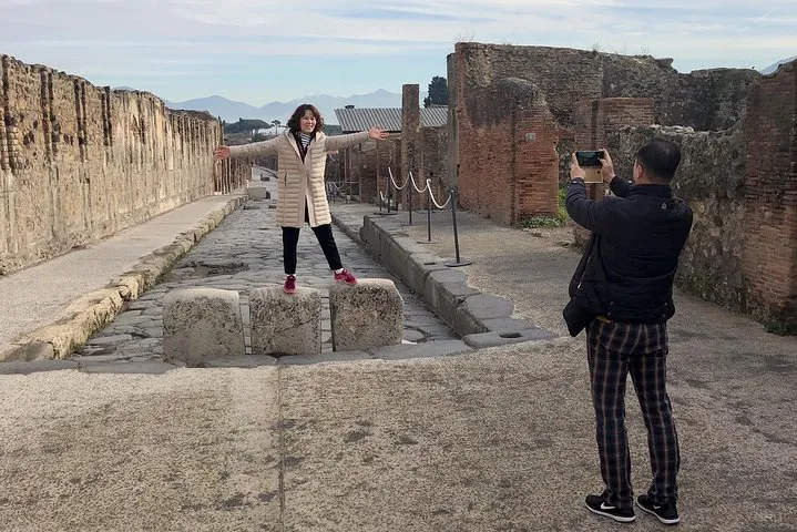 Pompeii New Discoveries Private Guided Tour, photo 2 from the operator's listing