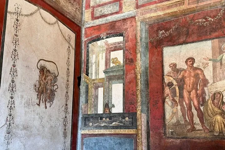 Rome to Pompeii & Naples: High-Speed Train Day Trip with Lunch, photo 2 from the operator's listing