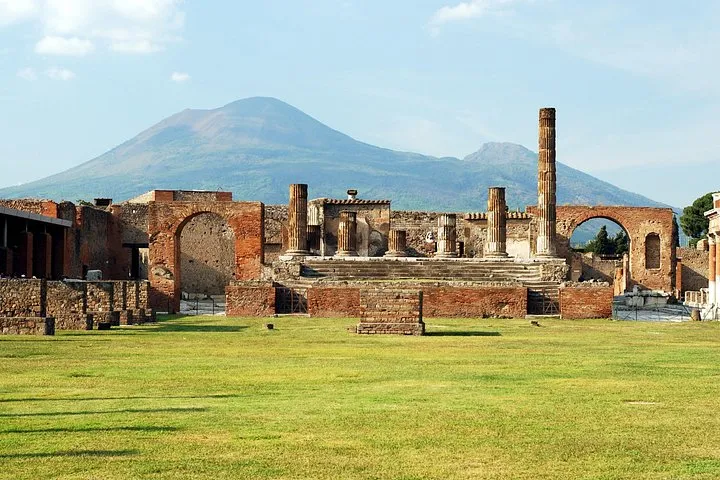 From Salerno: Classic Pompeii Guided Experience, photo 2 from the operator's listing