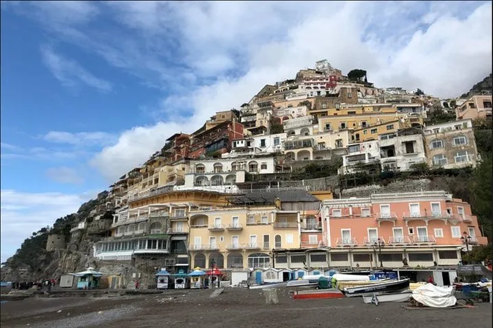 Naples to/from Positano Private Transfer & Optional Pompeii Stop, photo 4 from the operator's listing