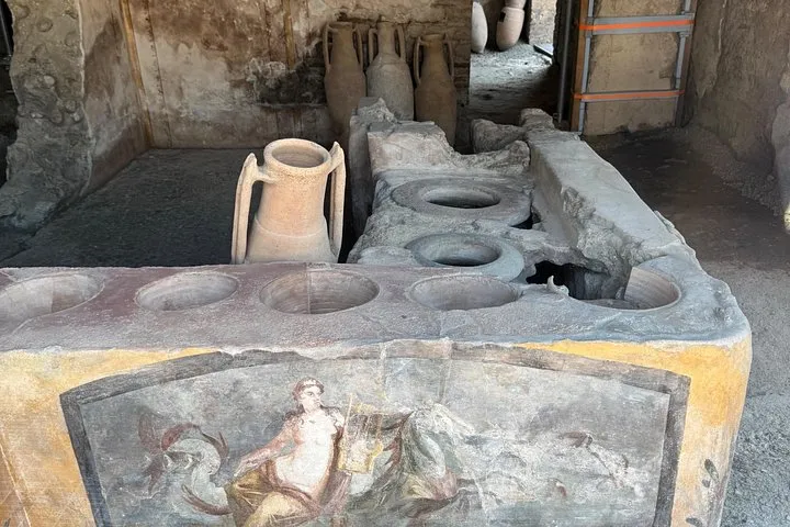 Exploring Pompeii, photo 5 from the operator's listing