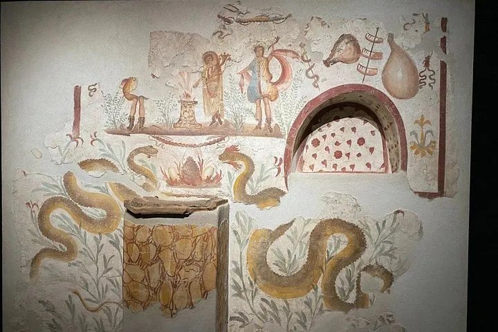 Guided tour of Pompeii with a writer, photo 5 from the operator's listing