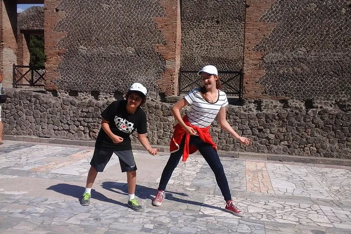 Imitating Ancient Statues